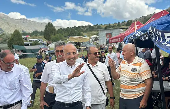 Kayseri'de şenlik! Yayla dolup taştı