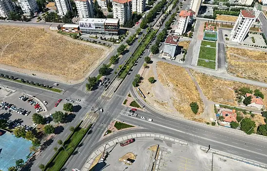 Kayseri'de sürücüler zor anlar yaşıyor! Yetkililerden çözüm bekleniyor