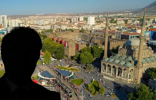 Kayseri'de tepki toplayan isim kendini böyle savundu!