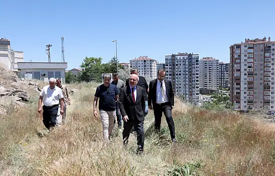 Kayseri'deki üniversitede genişleme kararı! Araziyi gezdiler