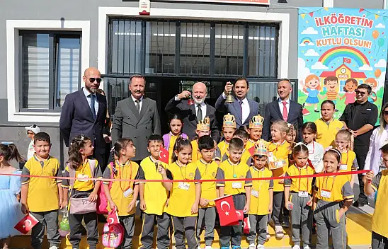 Kayseri'de yeni eğitim yılının ilk zili çaldı! 'İnsanlığın kapısını açıyoruz'