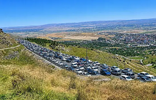 Kayseri'de yol şikayeti: Hiç hesaba katılmadı!