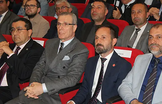 Kayseri'de YRP'den AK Parti'ye geçen üyelerin ardından ilk açıklama!