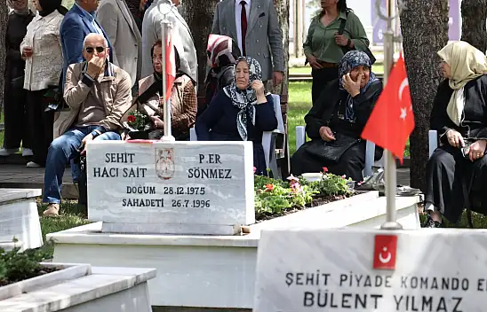 Kayseri'de yürek burkan buluşma: 'O gelecekti, ben geldim'
