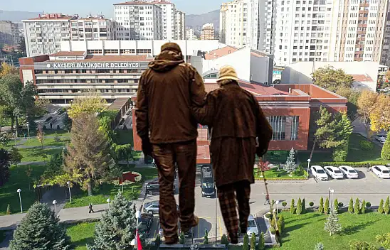 Kayseri'de yürek burkan dilekçe: Huzurevinde barınma şartı ile evlerini belediyeye bağışladılar!