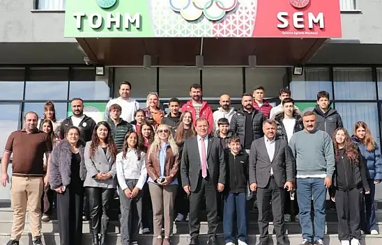 Kayseri'de yüzme sporcuları yeni sezona hazırlanıyor