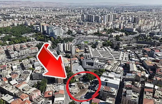 Kayseri'deki Camii Kebir'de yapılan kazıda ortaya çıktı! Yapının temelinde para bulundu