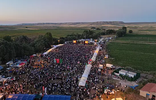 Kayseri'deki festivalde Murat Cahid Cıngı'dan mesaj
