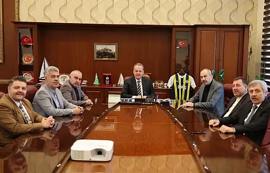 Kayseri'den giden Kaymakamla İstanbul'da buluştular!