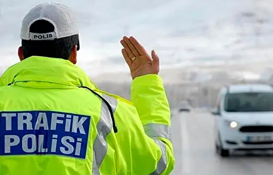 Kayseri Emniyeti'nden 'Huzur' operasyonu: Yüzlerce sürücüye ceza yazıldı!