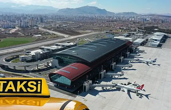 Kayseri Havalimanı'ndaki saldırı iddialarına taksicilerden yanıt geldi!