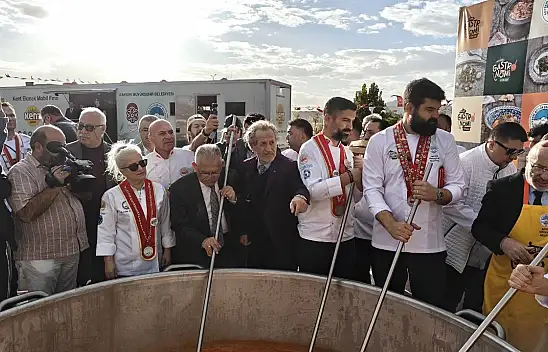 Kayseri lezzet şölenine '1 ton'luk açılış!