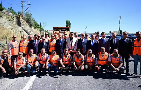 Kayseri-Malatya güzergâhında yol çalışması: Bakan sahaya indi