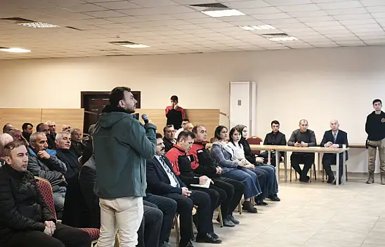 Kayseri merkeze en uzak yerde Muhtarlar toplandı