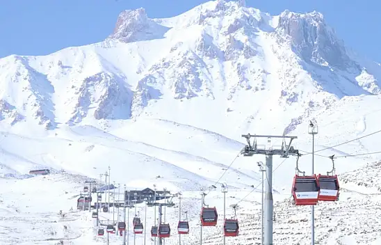 Kayseri'nin beyaz cennetinde sezon öncesi dikkat çeken toplantı