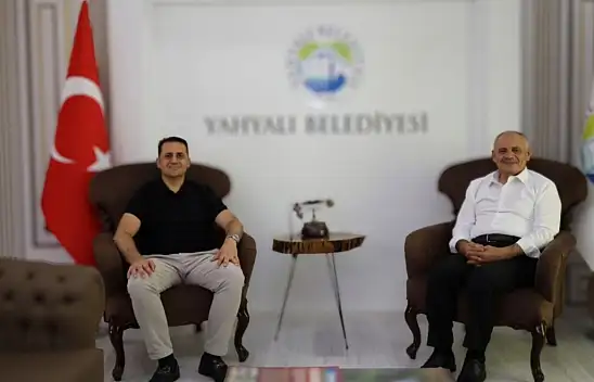 Kayseri'nin eski kaymakamından vefa! Ziyarete geldi