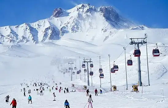 Kayseri'nin göz bebeği Erciyes'te neler oluyor? Büyükşehir harekete geçti