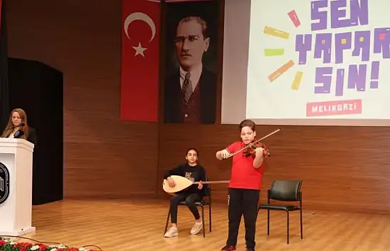 Kayseri'nin minik müzisyenleri ödüllerini aldı