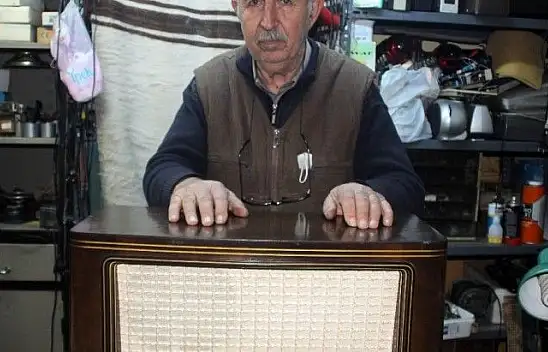 Son antika radyo ve plakçalar ustası talebe yetişemiyor