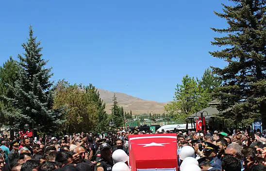 Kayseri şehidini uğurladı