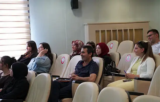 Kayseri Ticaret Borsası üyelerine FSSC 22000 gıda güvenliği eğitimi verdi