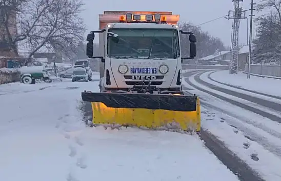 Kayseri uzun bir aradan sonra kar gördü!