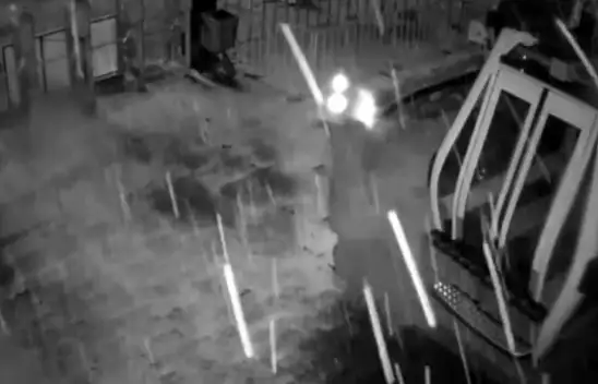 Kayseri'ye 'lapa lapa' kar yağdı!