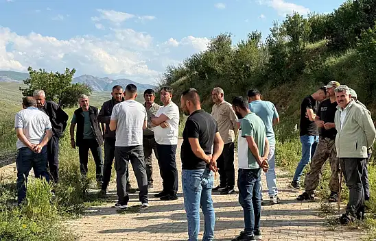 Kayseri'yi dolu vurdu! Başkan hasar gören bölgeye gitti