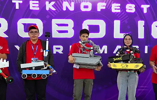 Kayserili 5 takım TEKNOFEST Robolig finalinde