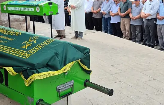 Kayserili aileden acı veda: Tekne kazasında ölen 3 kişi uğurlandı