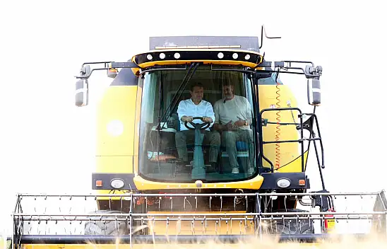 Kayserili Genel Başkan Konya'da hasat mesaisine katıldı