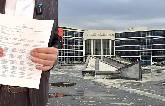 Kayserili isim ünlü sanatçıya dava açtı!