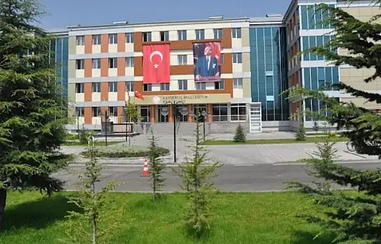 Kayserili öğrenci ve velileri ilgilendiriyor: Okullarda yeni dönem başlıyor