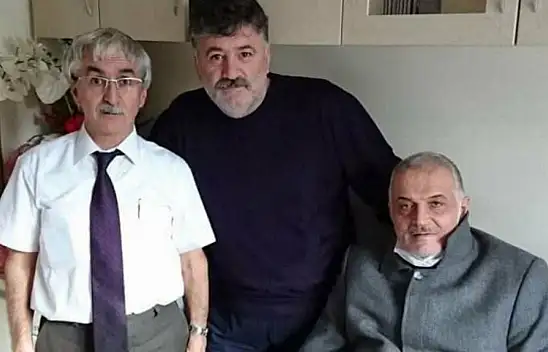 Kayserili Profesör 9 yıldır unutmadı! Yine yaptı