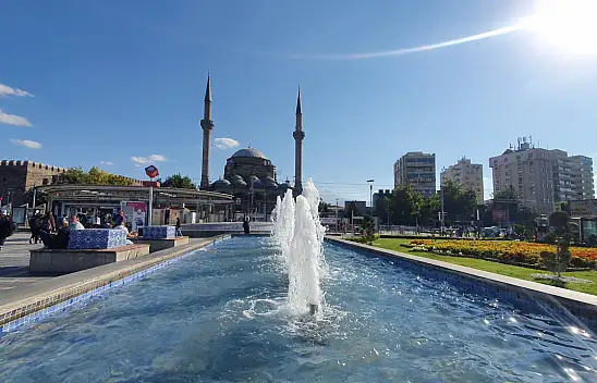 Kayserili sendika Başkanı, aşırı sıcaklar nedeniyle kamu personeline idari izin verilmesi çağrısı yaptı