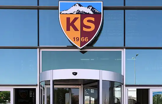 Kayserispor'a imzaya mı gitti? Tesislerde dikkat çeken görüşme: Sol beke yazıyorum!