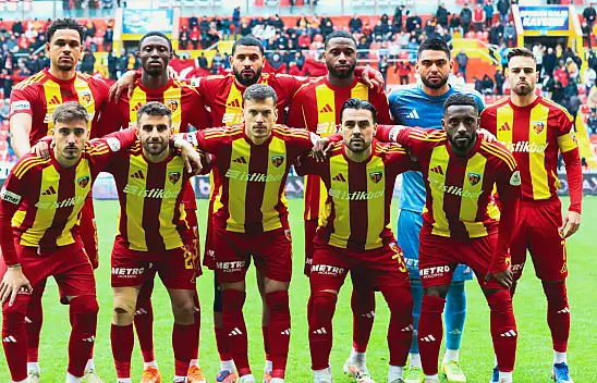 Kayserispor Başakşehir maçında ilk yarı sona erdi