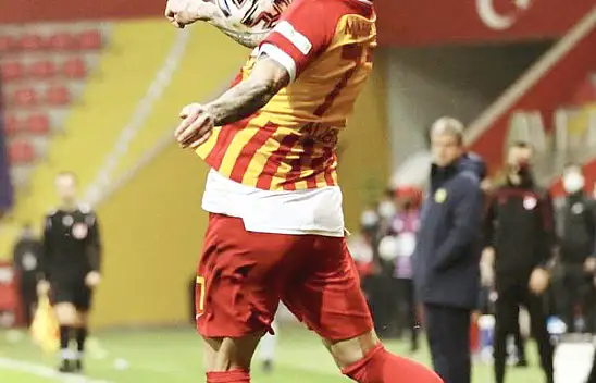Kayserispor'da da oynamıştı - Süper Lig'e geri dönüyor!