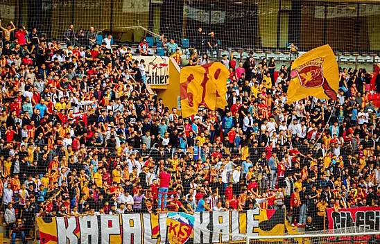 Kayserispor'da taraftarı heyecanlandıran sözler: Şampiyonluk şarkıları söyleyeceğiz