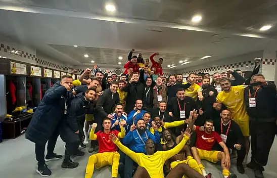 Kayserispor'dan galibiyet coşkusu