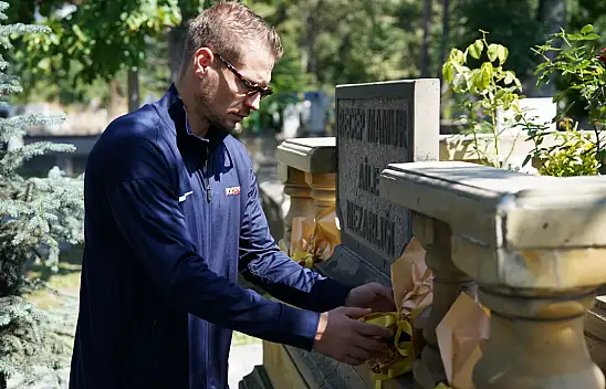 Kayserispor'dan vefa!