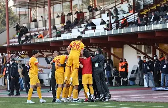 Kayserispor ilk kez 3 gol attı