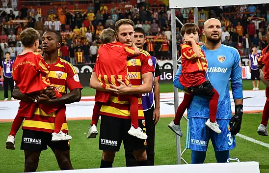 Kayserispor-İstanbulspor maçında yüzleri gülümseten anlar!