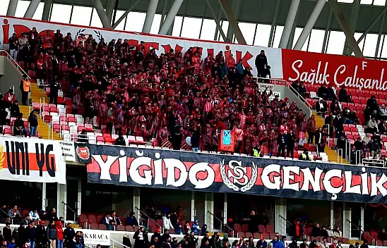 Kayserispor maçı öncesinde taraftar grubundan Sivas'a sitem!