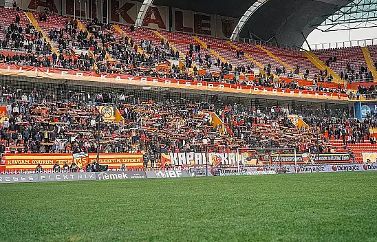 Kayserispor'un taraftar desteği tam gaz devam ediyor
