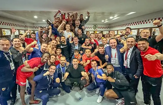 Kayserispor ve Çamlı sosyal medyada damga durdu