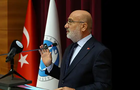 KAYÜ Rektörü Karamustafa: Üniversite sadece meslek eğitimi değildir