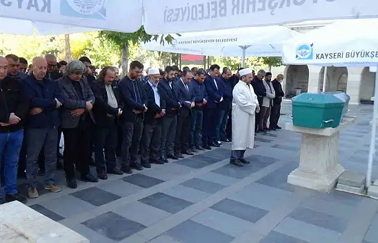 Rümeysa toprağa verildi!