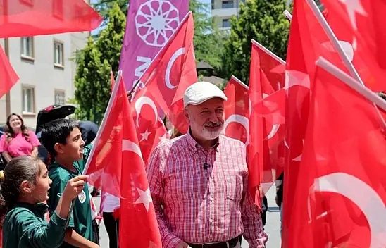 Kocasinan'da okul bahçeleri eğitim yılına hazırlanıyor