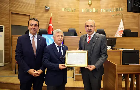 KTO Başkanı Ömer Gülsoy mazbatasını aldı: Kazanan Kayseri iş dünyası oldu